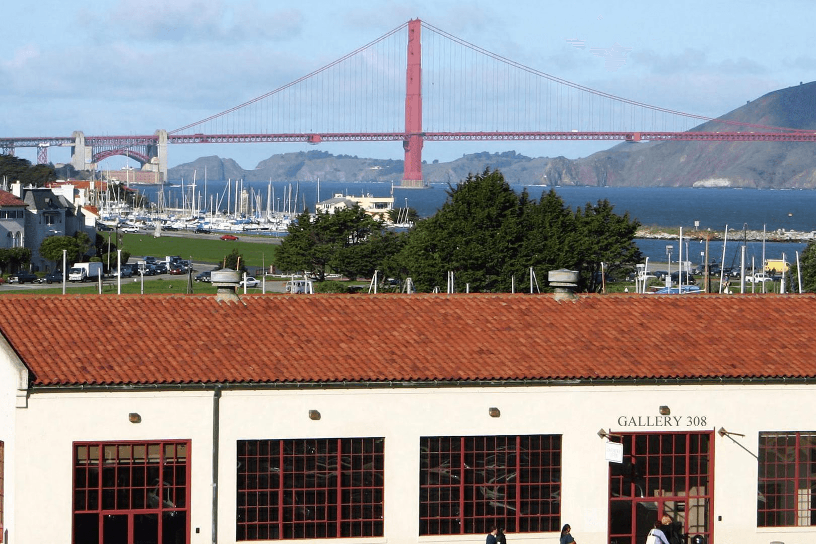 Gallery 308 exterior with Golden Gate Bridge view